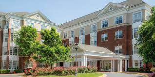 Grand Oaks Assisted Living Community